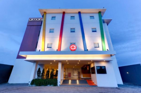 Отель Amaris Hotel Pratama Nusa Dua  South Kuta
